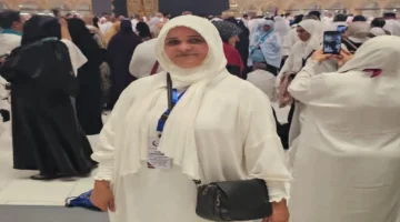 وفاة مواطنة مصرية أثناء العمرة.. آلاف زوار الحرم يؤدون الجنازة عليها